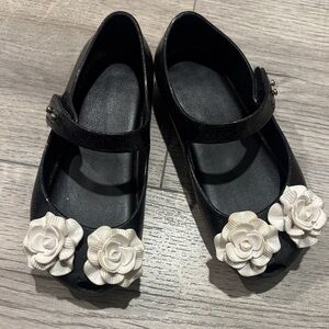 Mini Melissa Black Dress Shoes with White Floral Accents